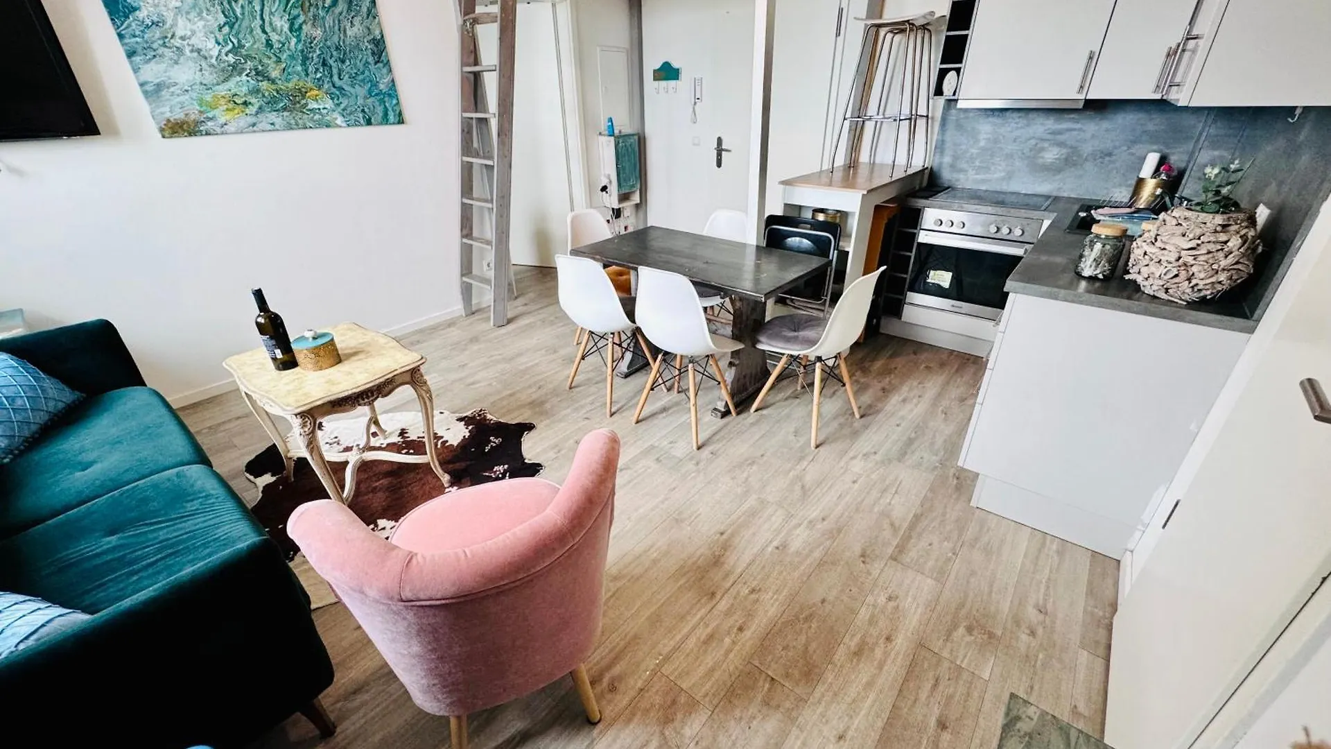 Golden Loft Berlin Apartment